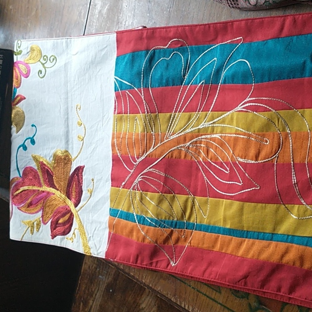 New Pier 1 Imports 13" x 72" Floral Table Runners Beautiful Colors